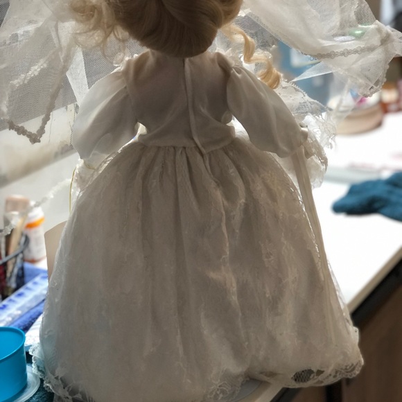 Leslie Bride Doll American Classic Collection Cracker Barrel Hand Crafted -18” - Picture 7 of 9